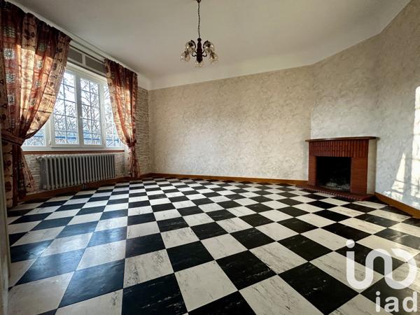 Maison 5 pièces de 136 m² à Naucelle (12800)