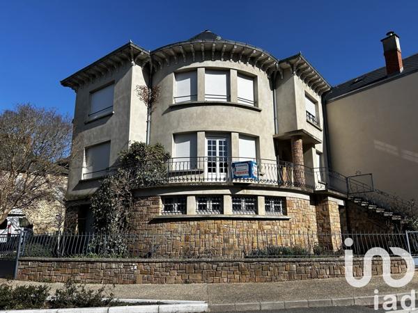 Maison 5 pièces de 136 m² à Naucelle (12800)