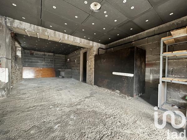 Maison 5 pièces de 136 m² à Naucelle (12800)