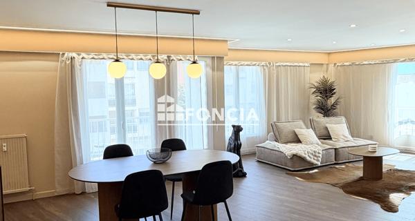 À vendre Appartement 4 pièces 100 m² - La Londe-les-maures 83250