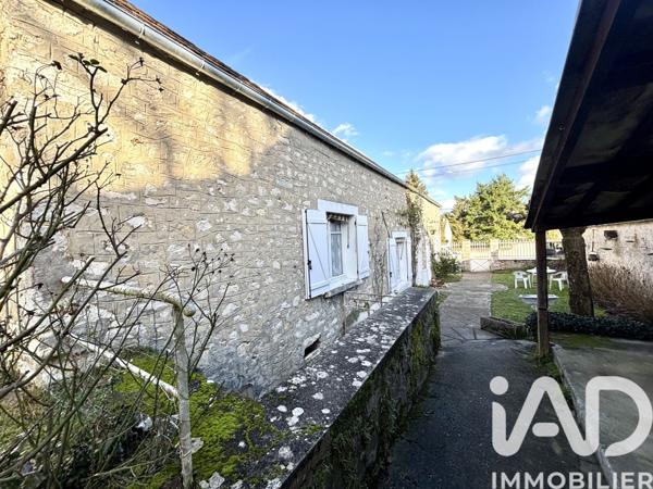 Maison à vendre 5 pièces 110 m² Saint-Pierre-lès-Nemours