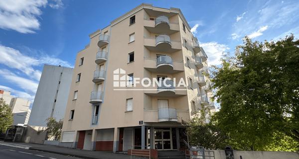 Location Studio meublé 22.94 m² - Clermont-ferrand 63000