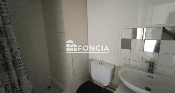 Location Studio meublé 22.94 m² - Clermont-ferrand 63000