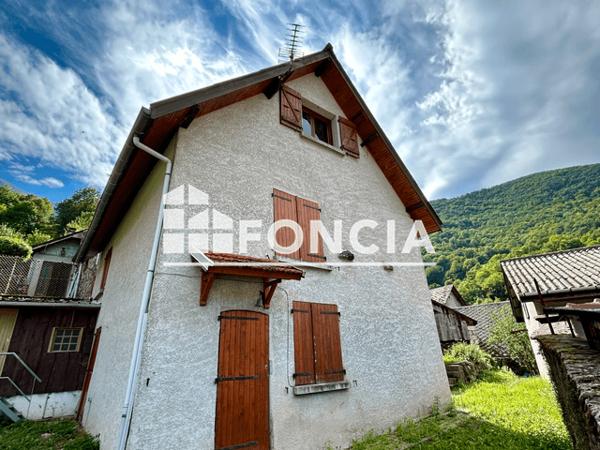 Location Maison 4 pièces 73.52 m² - LE VILLAGE St Barthelemy De Sechilienne 38220