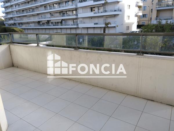 Location Appartement 2 pièces 40.22 m² - VILLA LIBERTE Cannes-la-bocca 06150