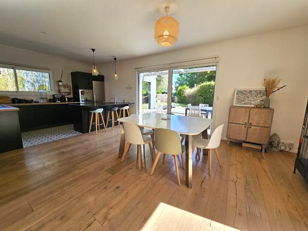 Superbe maison de qualité, 170m², avec une piscine