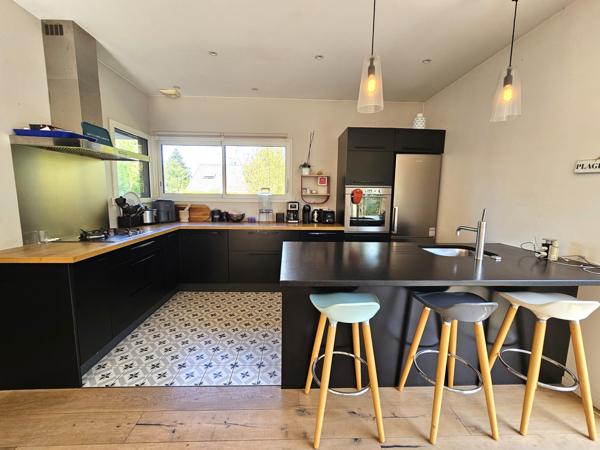 Superbe maison de qualité, 170m², avec une piscine