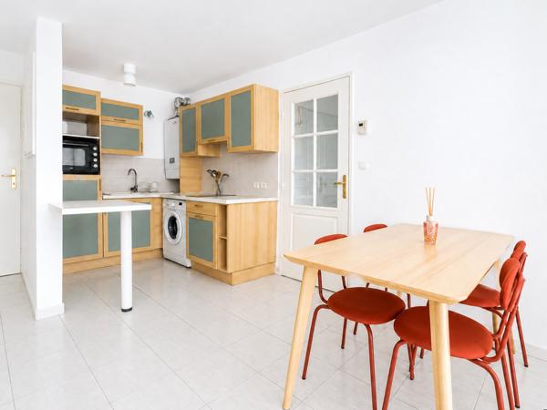 Appartement
         2 pièces
        - 48 m² Exclusivité 149 500 € *