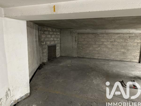 Parking à vendre 14 m² Paris 20