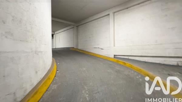 Parking à vendre 14 m² Paris 20