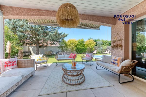 Maison familiale avec piscine à Genas