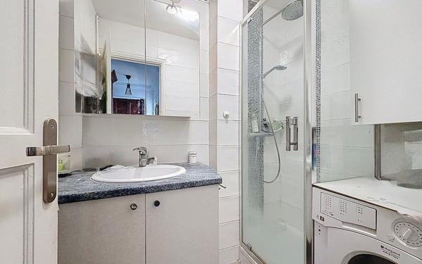 Appartement à vendre    3 pièces • 57 m2 Villeurbanne