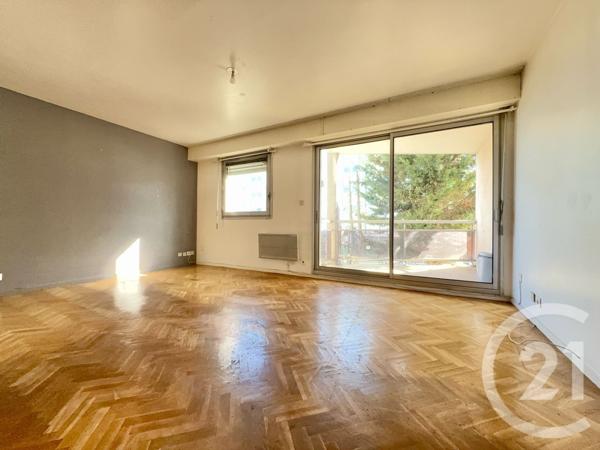 Appartement F2 à vendre  2 pièces - 40,40 m2 LIVRY GARGAN - 93