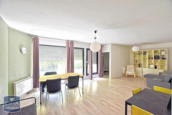 Local commercial à vendre 140m²