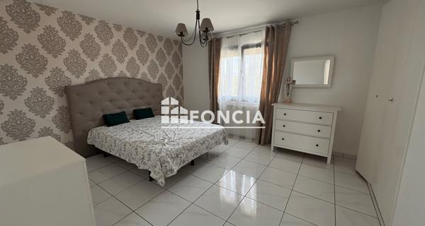 Location Maison 5 pièces 176.26 m² - Pusignan 69330
