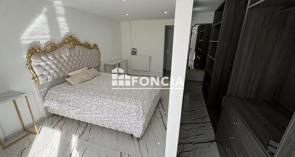 Location Maison 5 pièces 176.26 m² - Pusignan 69330