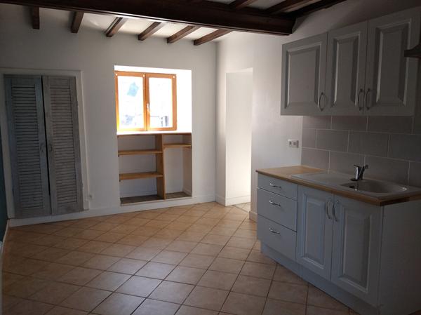 A louer maison de type F3 - Houesville - proche Carentan