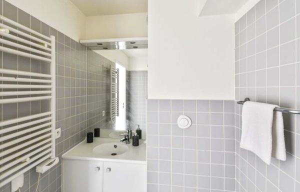 INVESTISSEMENT LOCATIF – AUBERVILLIERS – Résidence étudiante Logifac Condorcet - 5.52% de rentabilité