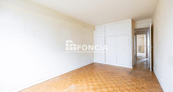À vendre Appartement 4 pièces 93.23 m² - Paris 75015