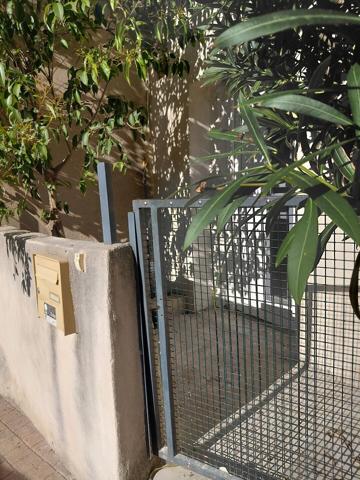 COUP DE COEUR JOLIE MAISON DE VILLAGE D ANGLE 63 M² SUR 3 NIVEAUX
