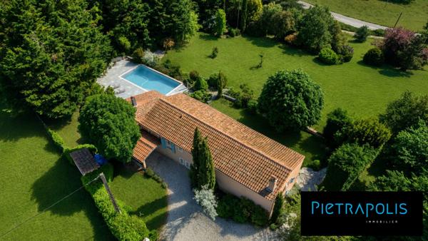 Mas Provençal avec grand terrain