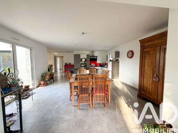 Maison à vendre 6 pièces 161 m² Saint-André-des-Eaux