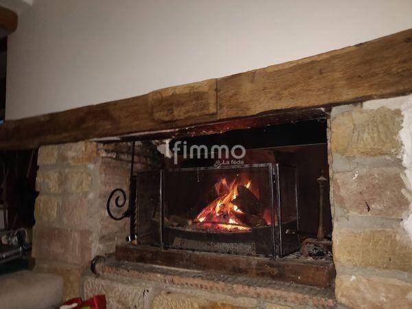 Maison de caractère avec gîte, piscine - terrain constructible