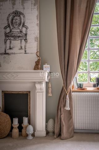 Maison de caractère avec gîte, piscine - terrain constructible