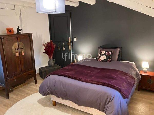 Maison de caractère avec gîte, piscine - terrain constructible