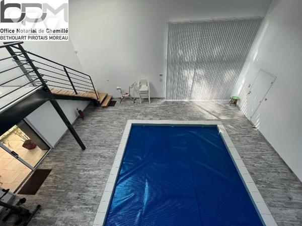 Propriété d'Exception en Pleine Nature. Rénovation de qualité avec  Piscine & Sauna et environ ...