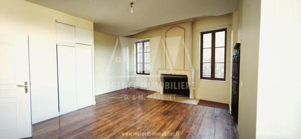 ANGOULEME CENTRE - QUARTIER PALAIS DE JUSTICE - APPARTEMENT T4 79,18 m²