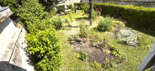 ANGOULEME CENTRE - QUARTIER PALAIS DE JUSTICE - APPARTEMENT T4 79,18 m²