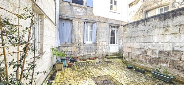 ANGOULEME CENTRE - QUARTIER PALAIS DE JUSTICE - APPARTEMENT T4 79,18 m²