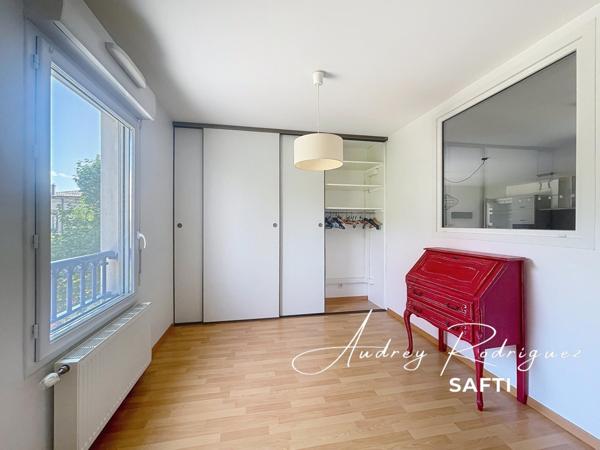 Appartement moderne 1er étage avec ascenseur