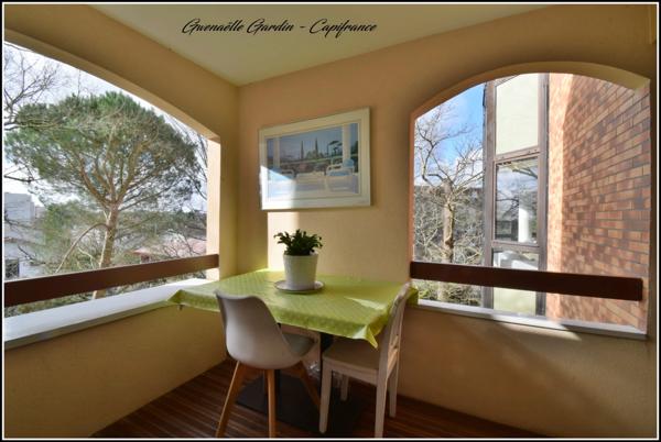 BORDEAUX Caudéran - Appartement 2 pièces 54 m² avec terrasse, cave et parking