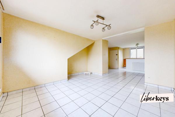 LUMINEUX 3 pièces traversant 63,28 m² + GARAGE fermé - NOYAL-CHATILLON / RENNES - proximité BREQUIGNY 