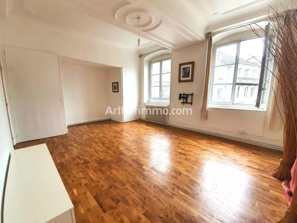 Location Appartement 3 pièces 93 m2 à Lons-le-Saunier
