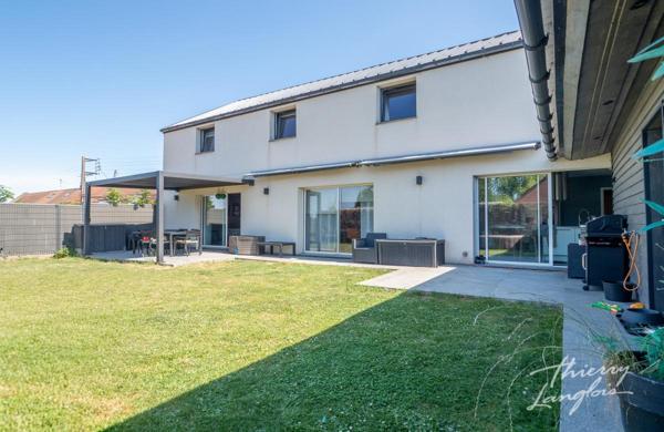 MAISON INDIVIDUELLE DE 2012 EN PLEIN CŒUR DE WATTRELOS