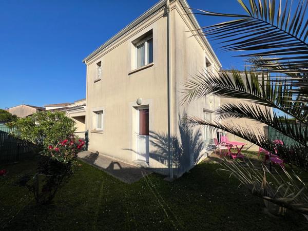 Maison de ville, T3, 2 chambres, garage