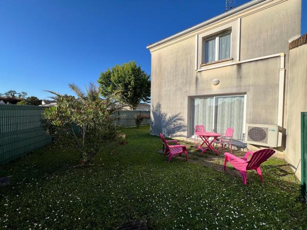 Maison de ville, T3, 2 chambres, garage