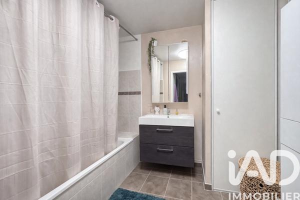 Appartement à vendre 4 pièces 74 m² Moissy-Cramayel