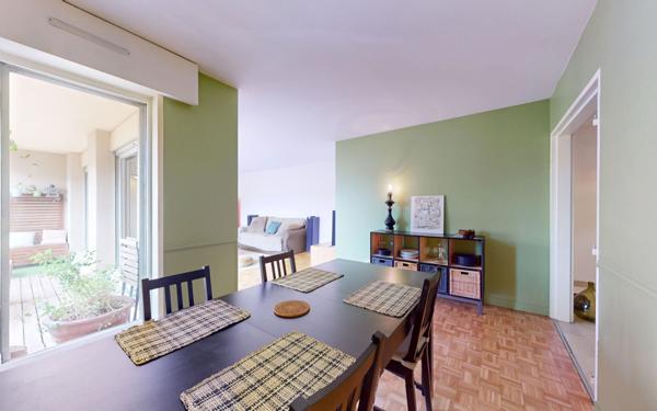 Appartement à vendre    4 pièces • 115,46 m2 Lyon 4