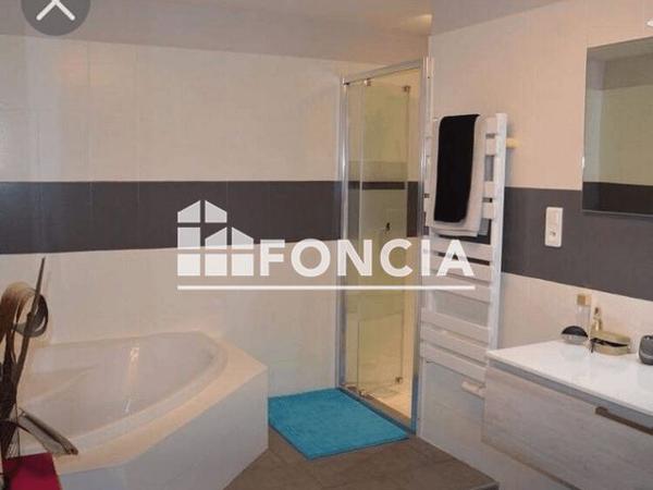 Location Appartement 4 pièces 106 m² - 51 AVENUE DU MAQUIS Cahors 46000