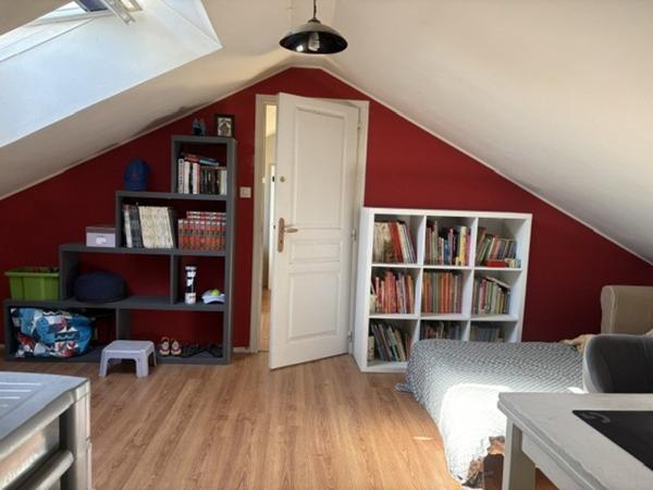 Maison à vendre 296 000 € Lagnieu 5 p 100 m² DPE D
