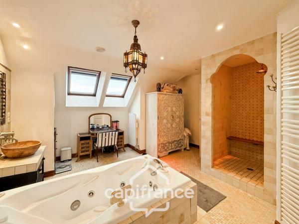 Maison 284 m2 à vendre 10 pièces PONTIVY (56)