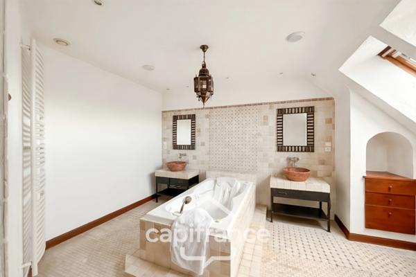 Maison 284 m2 à vendre 10 pièces PONTIVY (56)