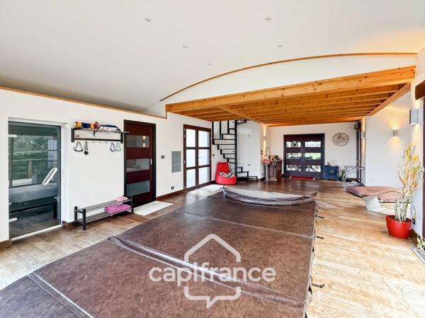 Maison 284 m2 à vendre 10 pièces PONTIVY (56)