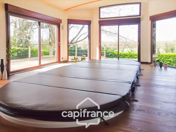 Maison 284 m2 à vendre 10 pièces PONTIVY (56)