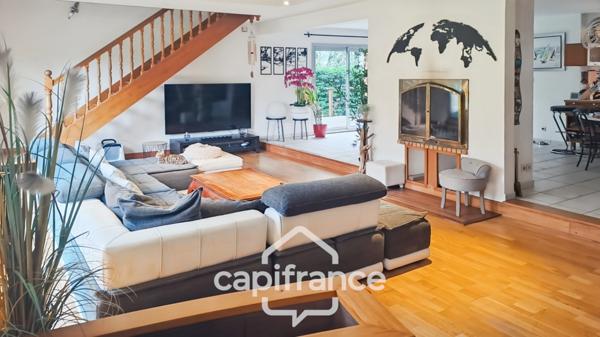 Maison 284 m2 à vendre 10 pièces PONTIVY (56)