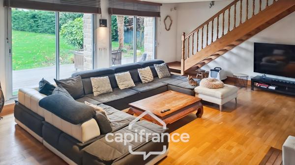 Maison 284 m2 à vendre 10 pièces PONTIVY (56)